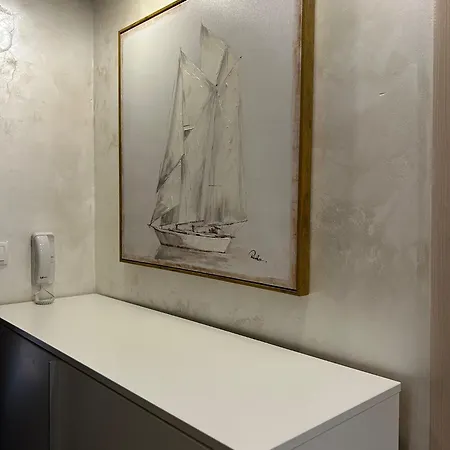 Apartment Ns Det Private Parking Novi Sad