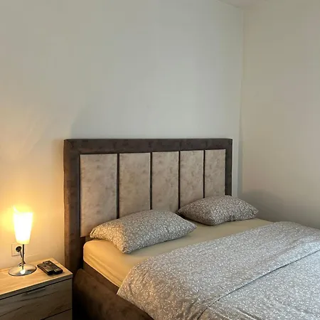 Ns Det Private Parking