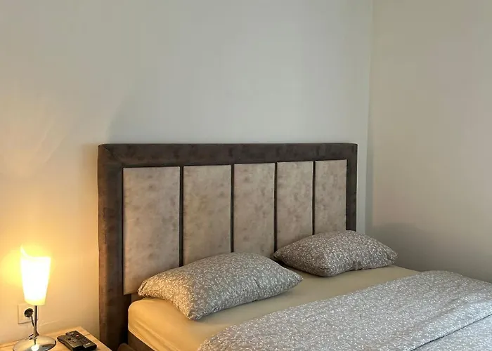 Ns Det Private Parking